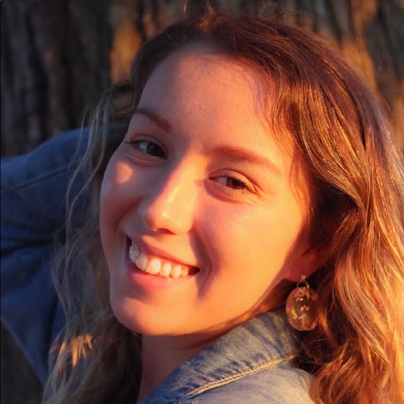 Meet your Posher, Katriel - Picture 1 of 1